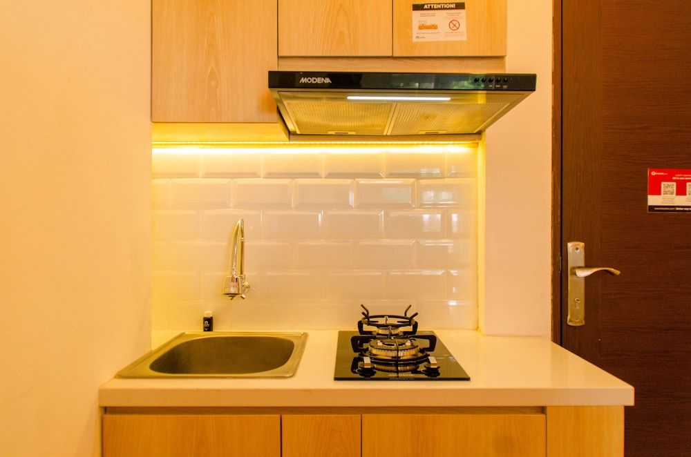 undefined Cozy Living Studio Sunter Park View Apartment 8