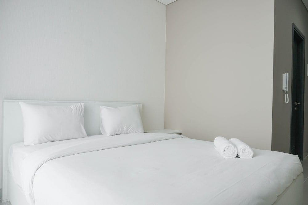 undefined Modern And Comfort Studio At Ciputra International Apartment 9