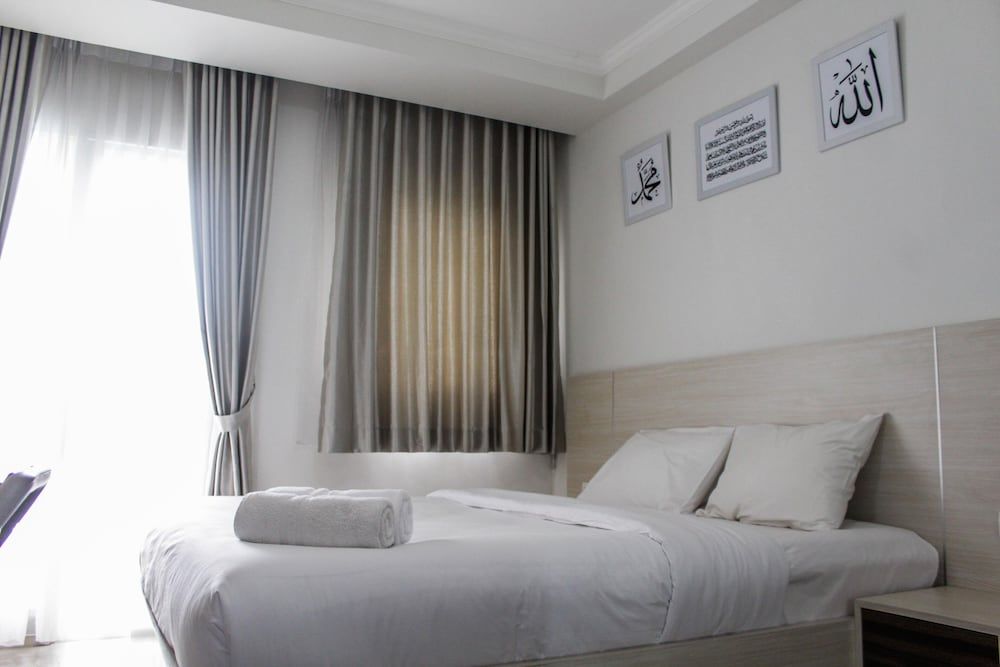 undefined Comfy And Strategic Studio Signature Park Grande Apartment