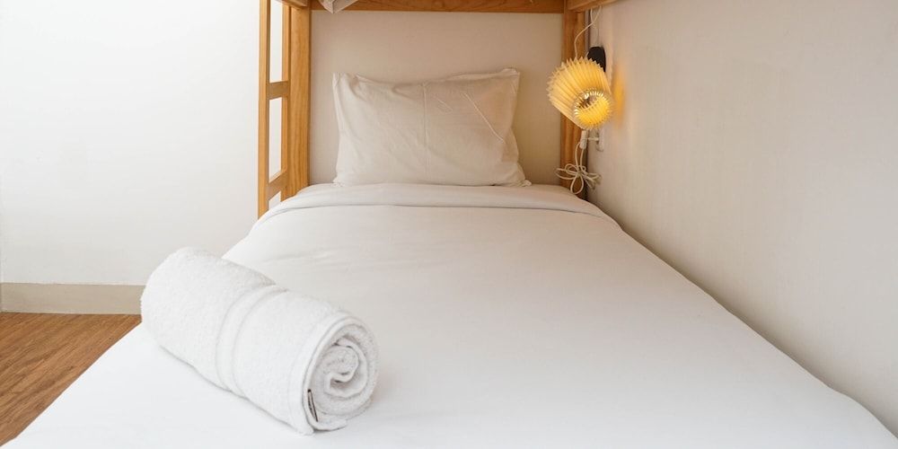 undefined Minimalist And Comfy 2Br Signature Park Grande Apartment 8