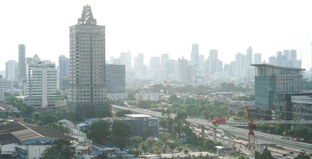 undefined Minimalist And Comfy 2Br Signature Park Grande Apartment 3