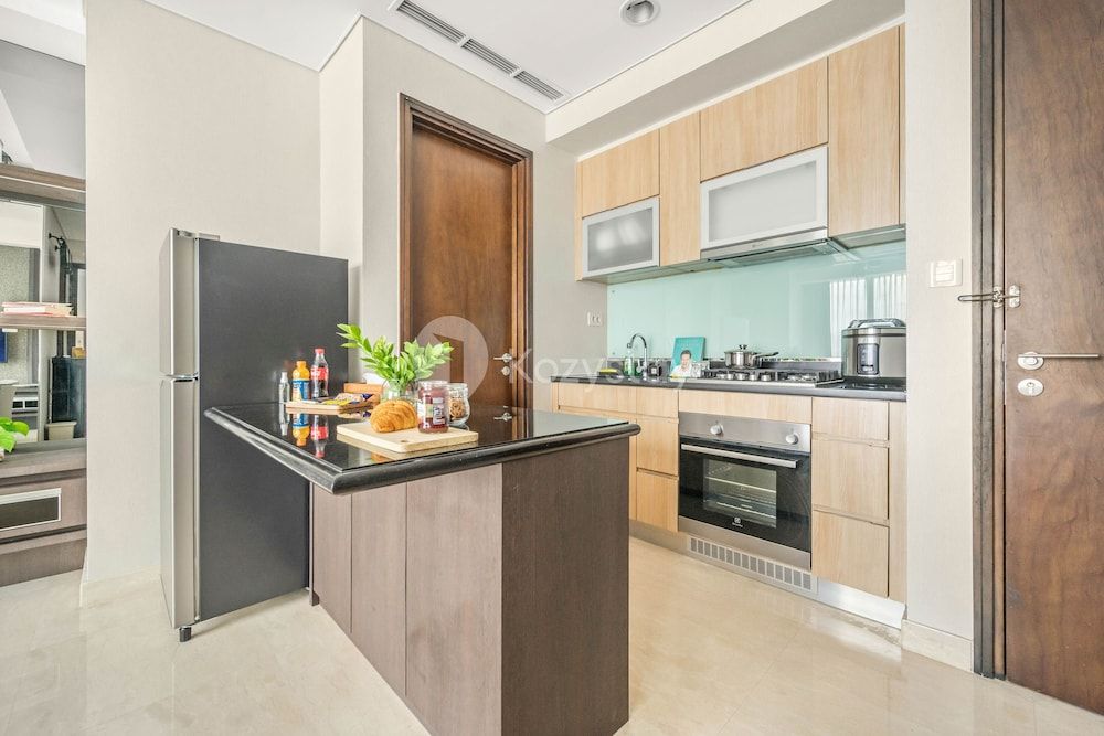 undefined LONDON by Kozystay 10