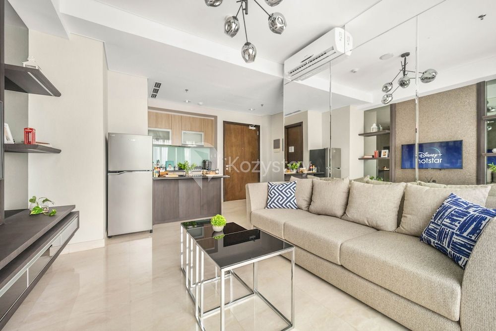 LONDON by Kozystay Apartment, 2 Bedrooms, City View 13