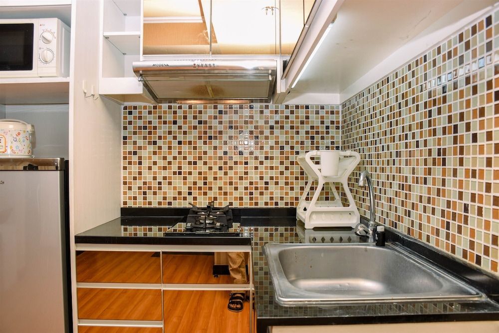 undefined Nice And Homey 1Br At The Wave Kuningan Apartment 2