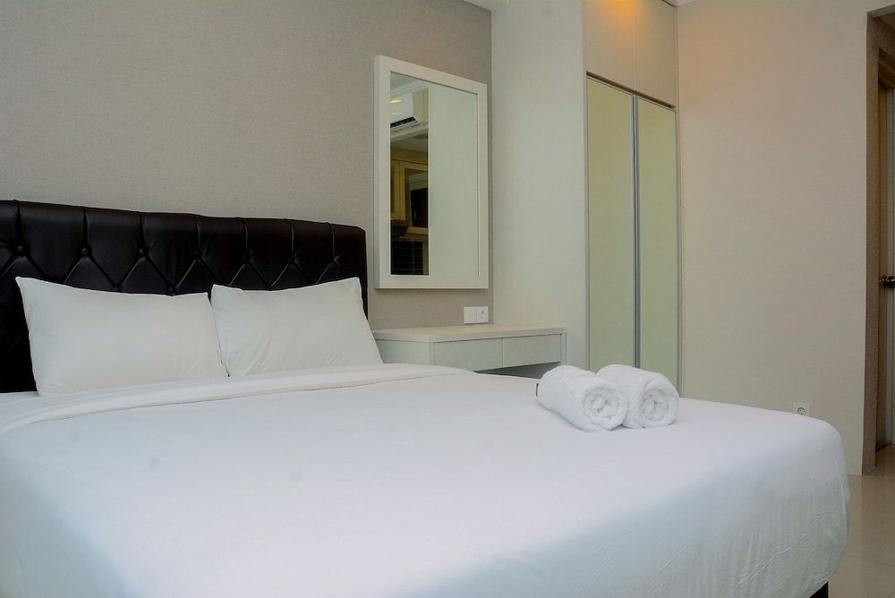 undefined Marvelous Studio Signature Park Grande Apartment 10