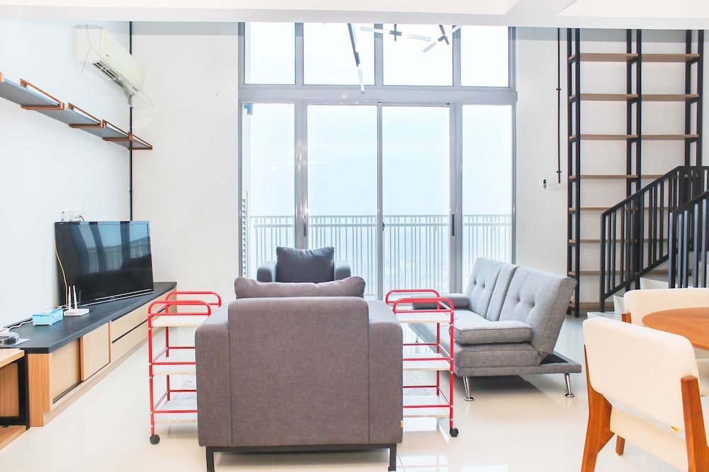 undefined Stunning And Strategic 1Br Loft At Neo Soho Apartment 8