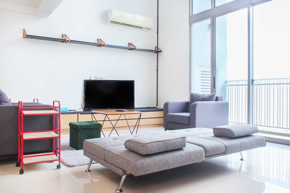 undefined Stunning And Strategic 1Br Loft At Neo Soho Apartment 7