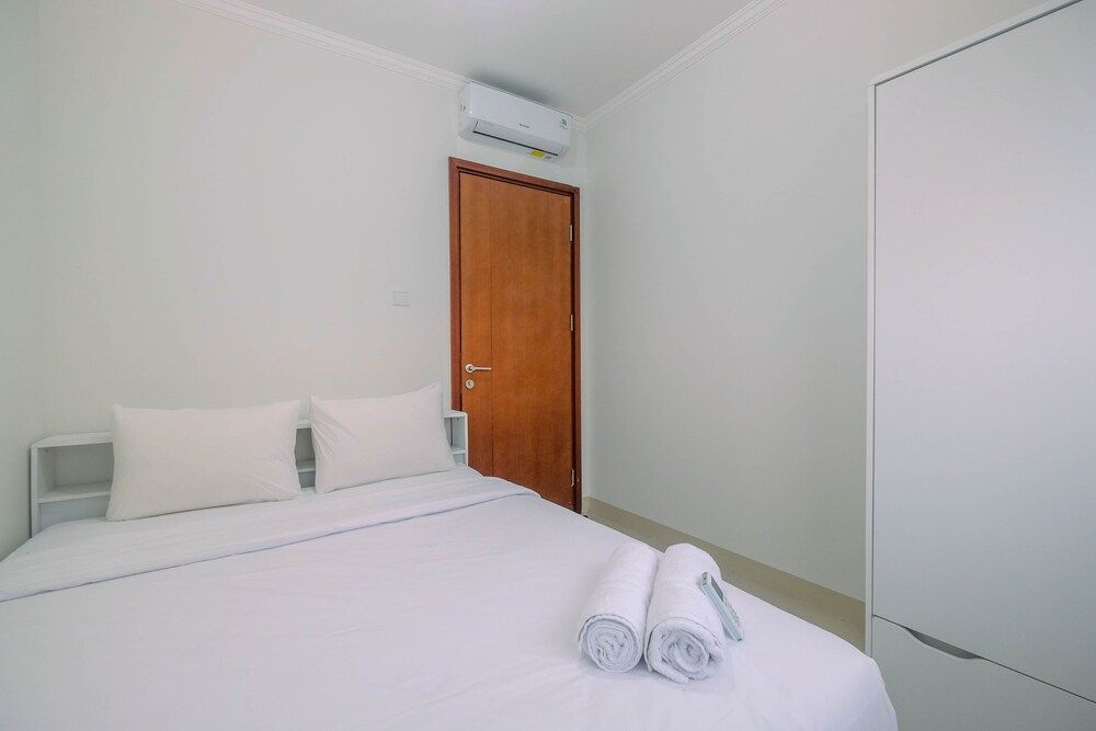 undefined Minimalist 2Br Apartment At Signature Park Grande Near Mt. Haryono 6