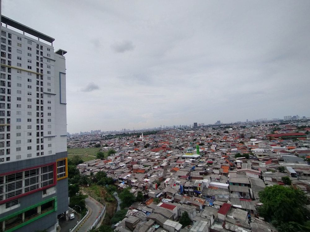 undefined Cozy Living And Simply 2Br At Bassura City Apartment 2