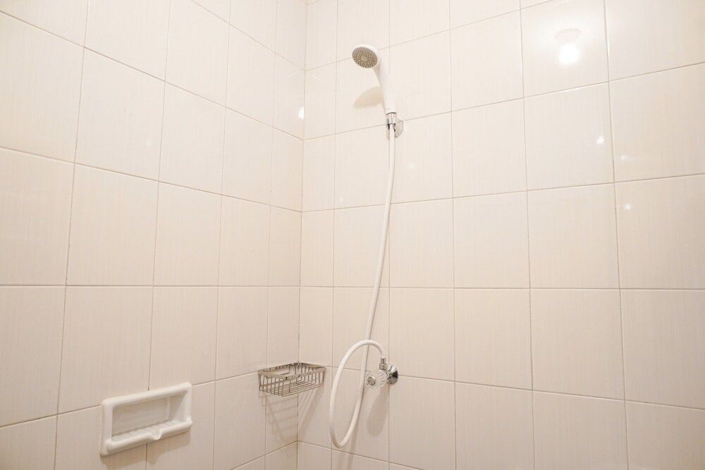 undefined Comfortable Studio Room At Signature Park Grande Apartment 10