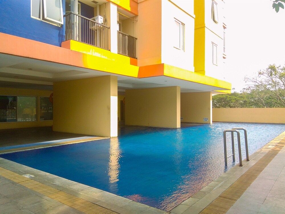 undefined Comfortable And Cozy 2Br Apartment At Boutique Kemayoran
