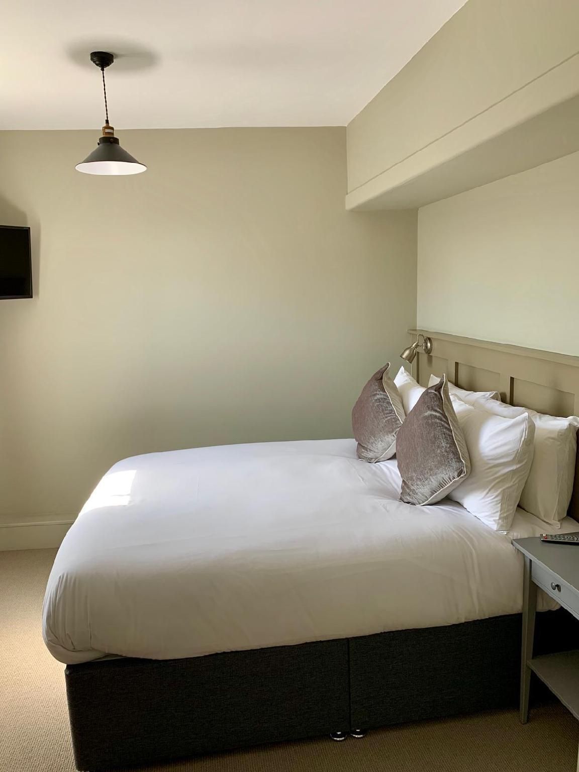 Double room-Superior-Ensuite with Shower