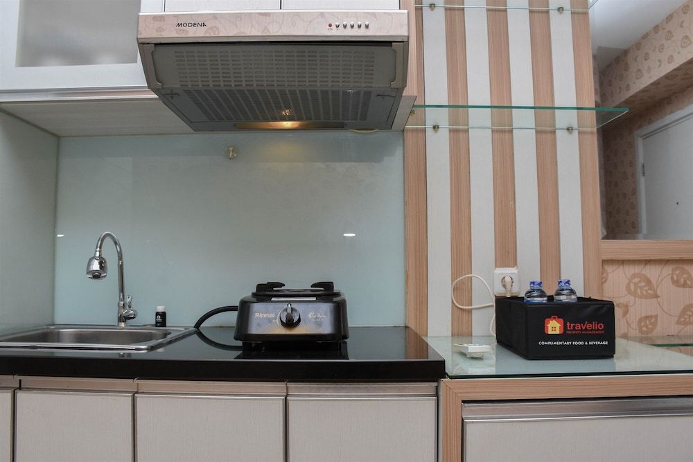 undefined Comfort Living 1Br At Green Pramuka City Apartment 6