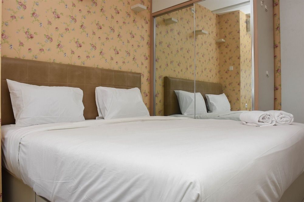 undefined Comfort Living 1Br At Green Pramuka City Apartment 4