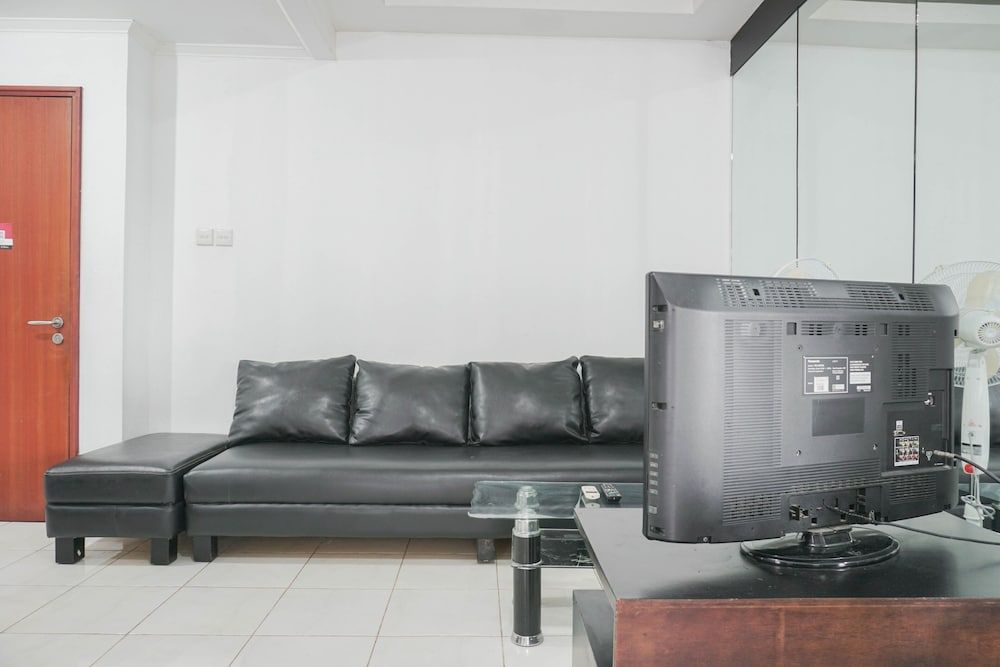 undefined Elegant and Nice 2BR at Sudirman Park Apartment 10