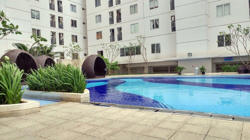 undefined Nice and Strategic 2BR at Bassura City Apartment 3
