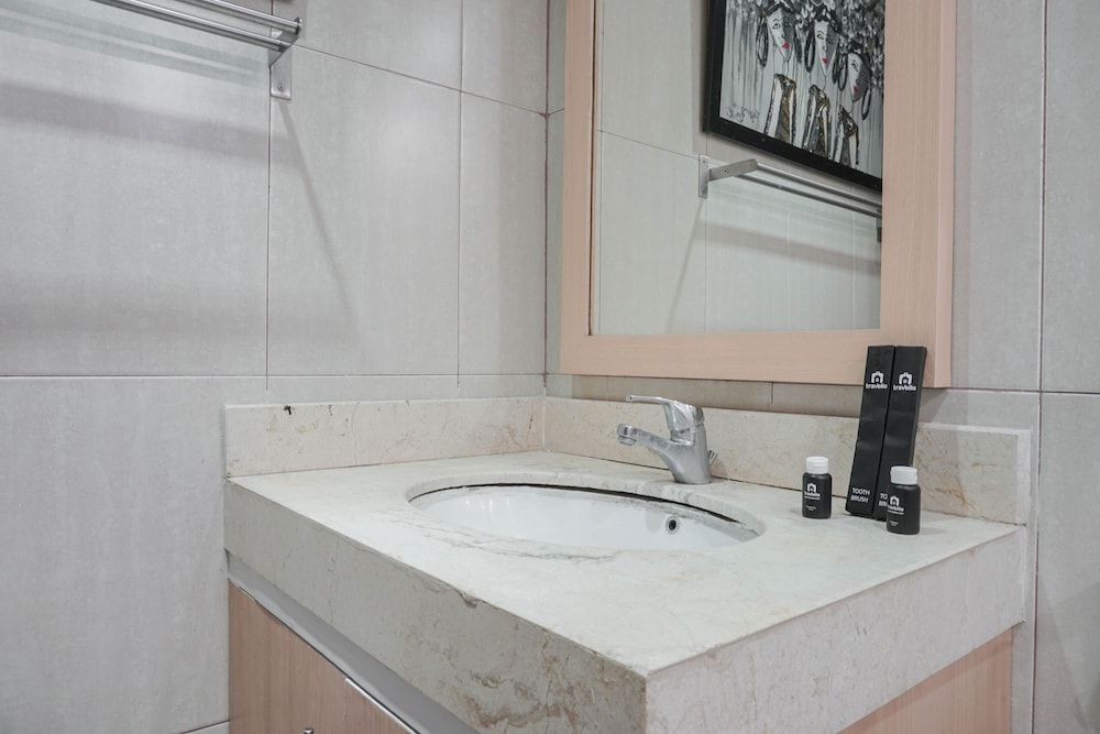 undefined Comfort and Cozy Studio at MT Haryono Square Apartment 10