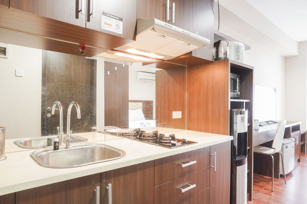 undefined Minimalist And Comfort Studio At Tamansari The Hive Apartment 7
