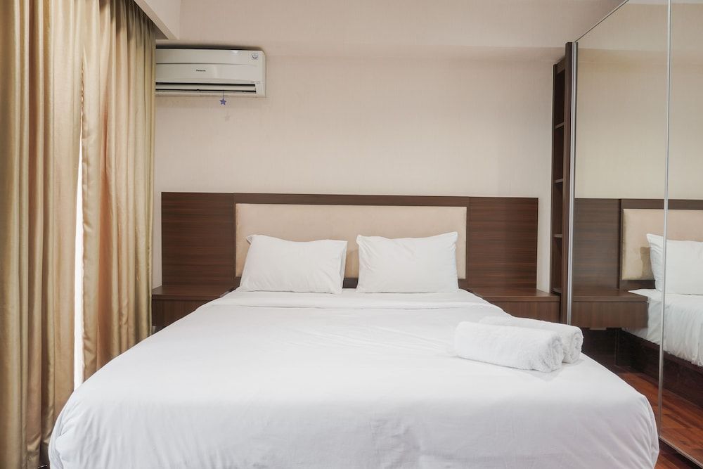 undefined Minimalist And Comfort Studio At Tamansari The Hive Apartment