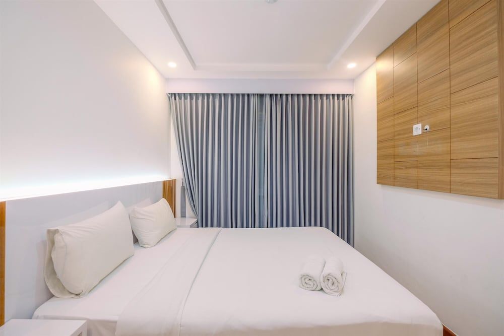 undefined Fancy and Fabulous 1BR at Pejaten Park Apartment 6