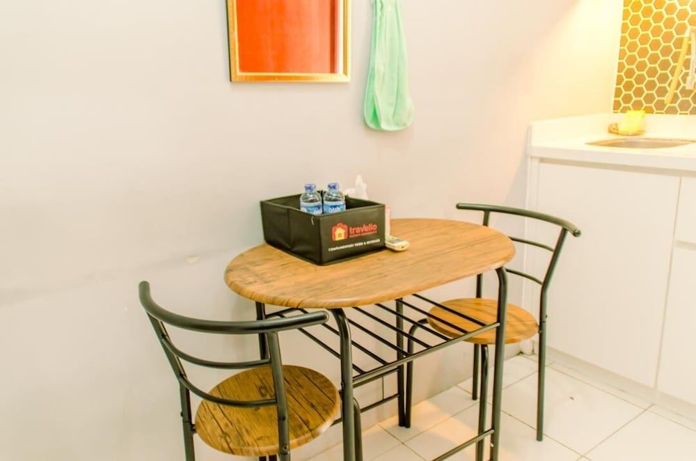 undefined Comfort Living 1Br With Extra Room Apartment At Mt Haryono Residence 5