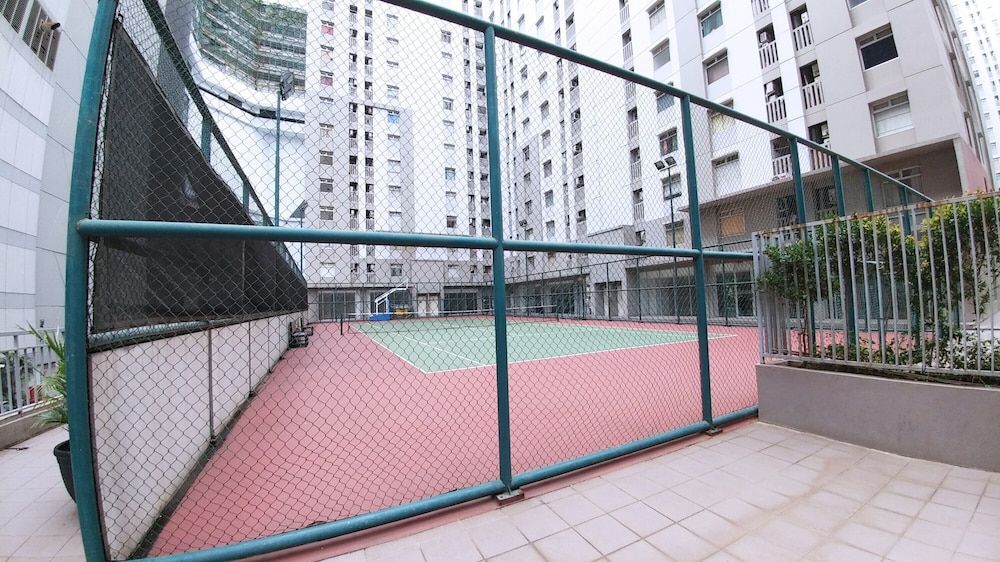 undefined Cozy Stay 2Br Green Bay Pluit Apartment 6