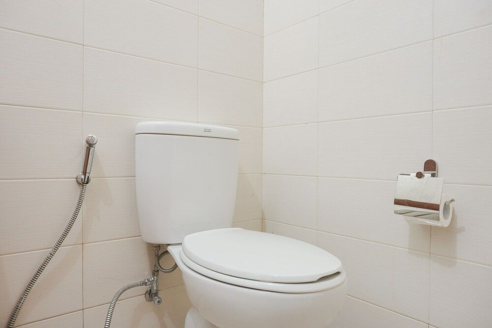 undefined Comfortable and Minimalist Studio Apartment at Woodland Park Residence 7