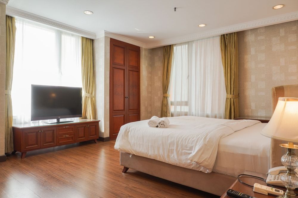 undefined Elegant And Comfy 1Br At Ascott Thamrin Apartment 4