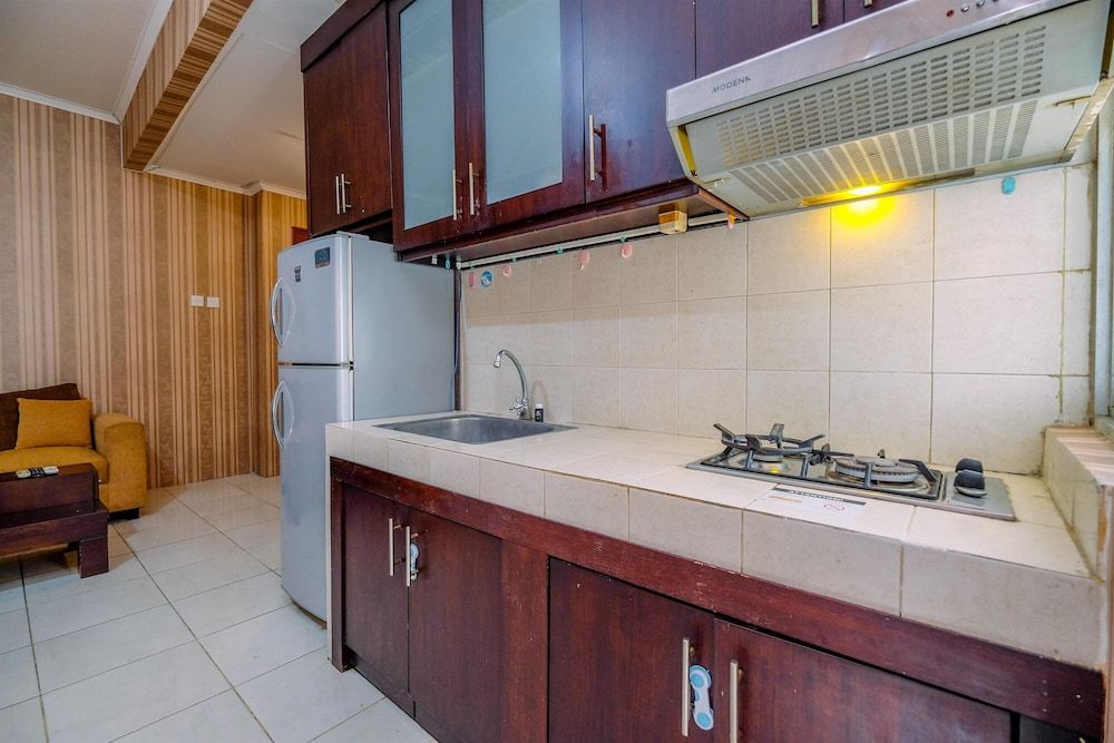 undefined Comfortable 2BR Apartment at Sudirman Park 6