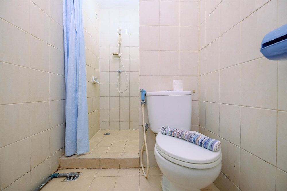 undefined Comfortable 2BR Apartment at Sudirman Park 7