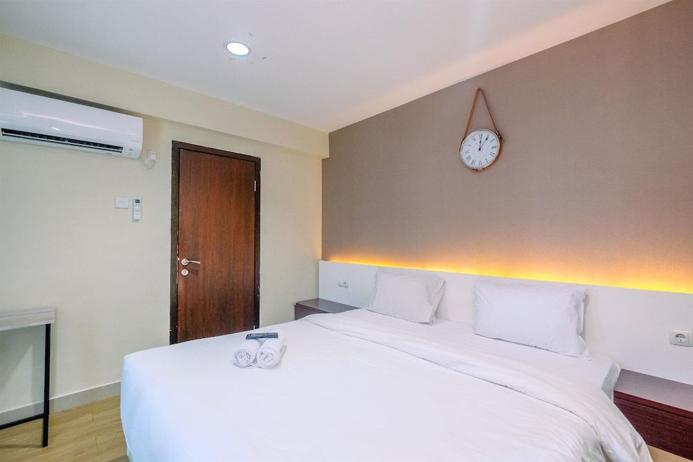 undefined Minimalist And Comfort 2Br At Tamansari The Hive Apartment 3