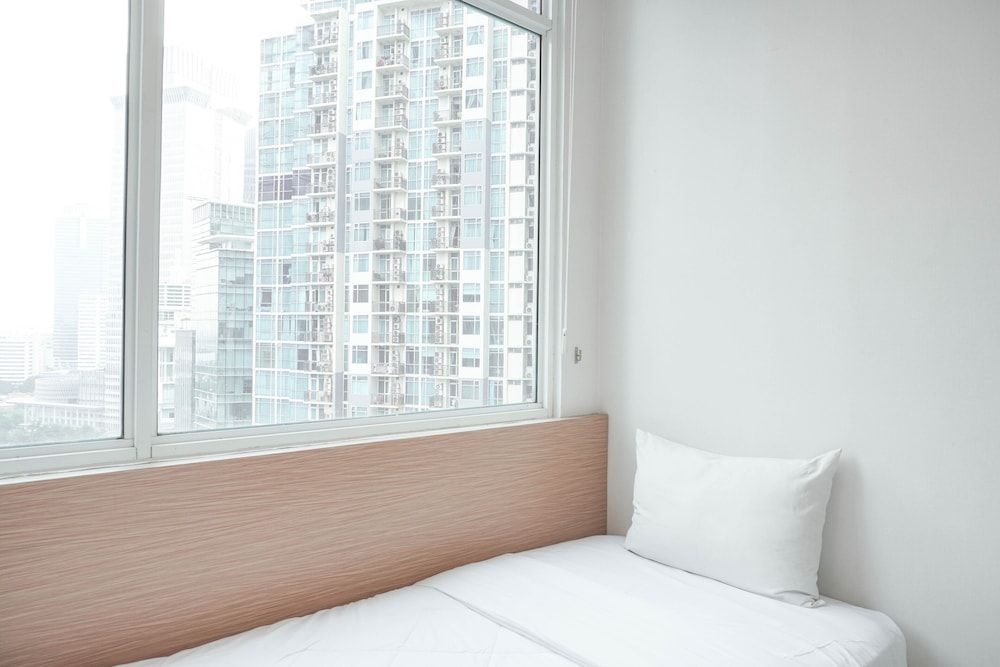 undefined Comfort And Minimalist 3Br Apartment At Bellagio Residence 10