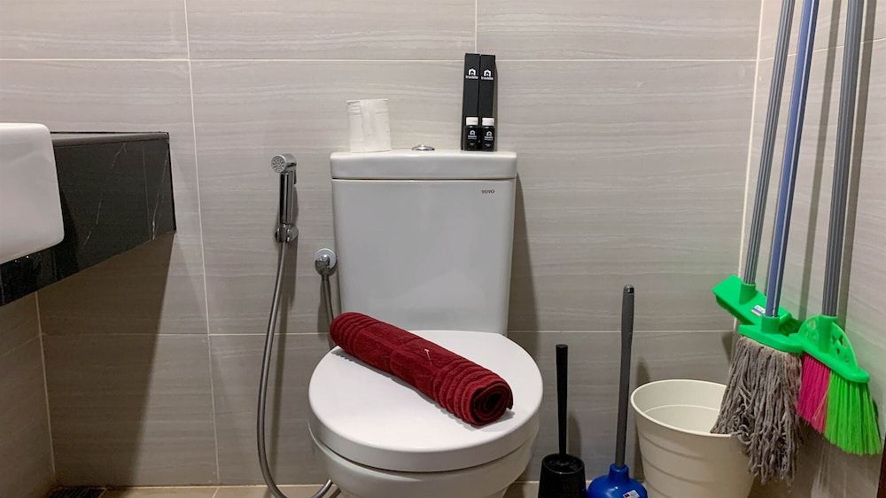 undefined Minimalist And Comfort Studio At West Vista Apartment 8