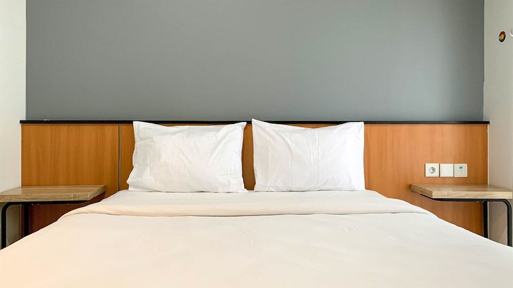 undefined Minimalist And Comfort Studio At West Vista Apartment 3