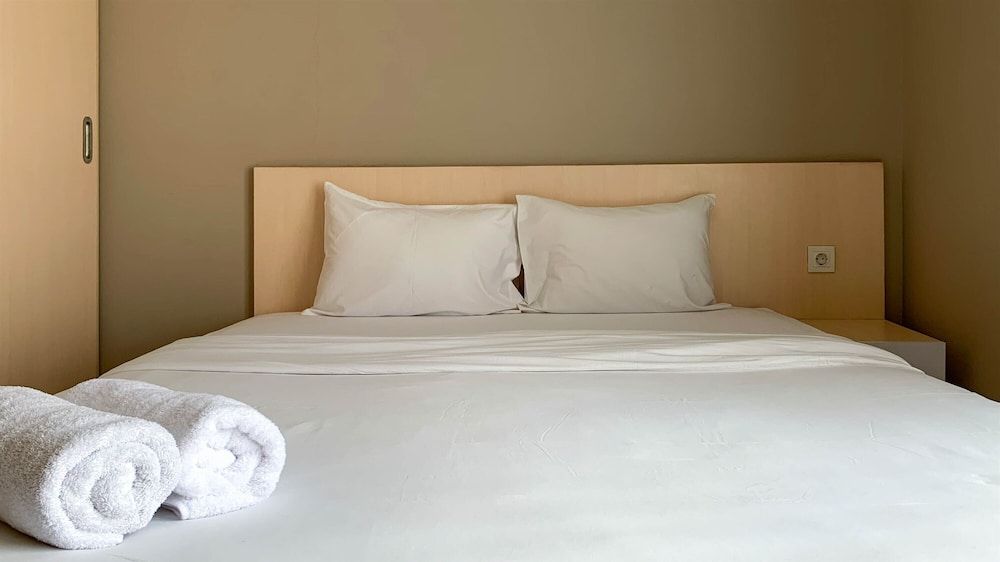 undefined Best Choice Studio Room At Ciputra International Apartment 5