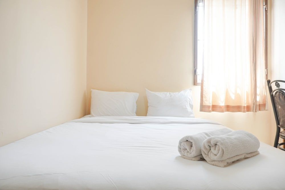 undefined Comfort And Cozy 2Br At Gajah Mada Mediterania Apartment 7