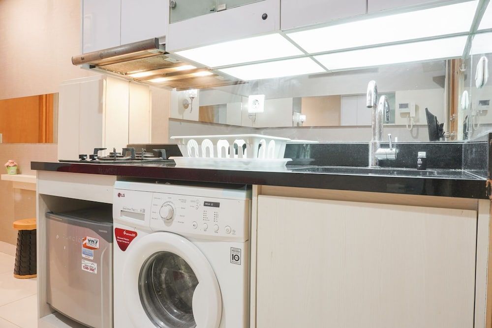 undefined Comfort 1Br At The Mansion Kemayoran Apartment 7