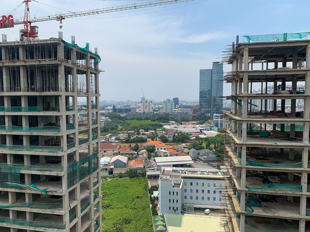 undefined Fancy And Nice Studio At Sunter Park View Apartment 2