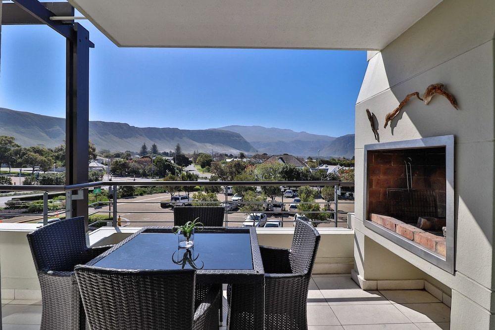 Whale Coast All Suite Hotel Three Bedroom Apartment 2