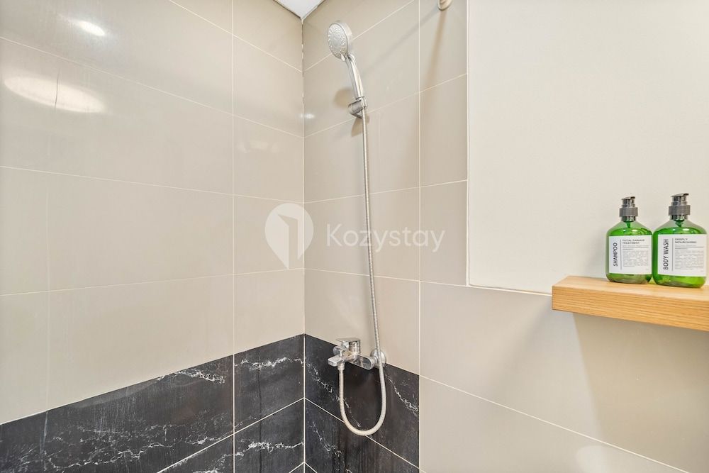 AKASA by Kozystay Apartment, 2 Bedrooms, City View 9