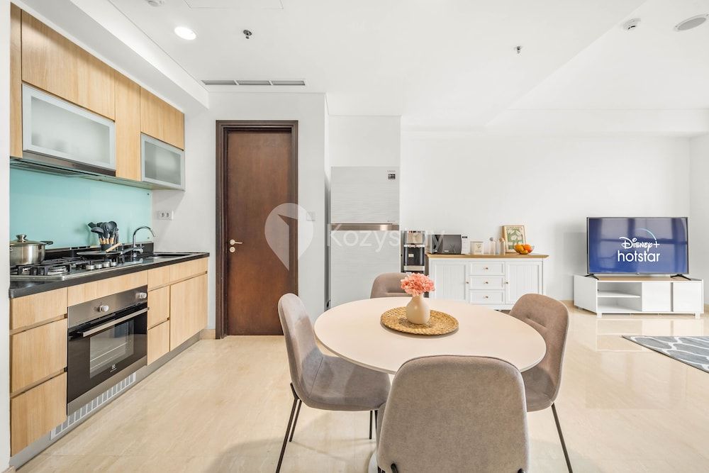 CANELA by Kozystay Apartment, 2 Bedrooms, City View 13