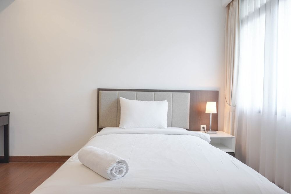 undefined Spacious 3Br At Simprug Park Residences Apartment 9