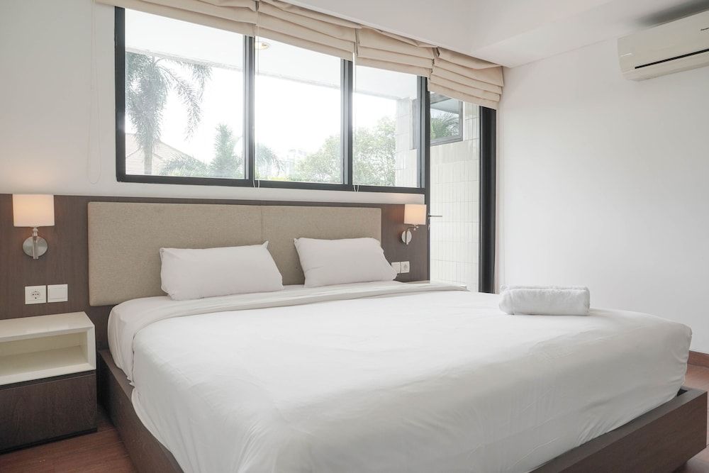 undefined Cozy And Spacious 2Br Apartment At Simprug Park Residences 8