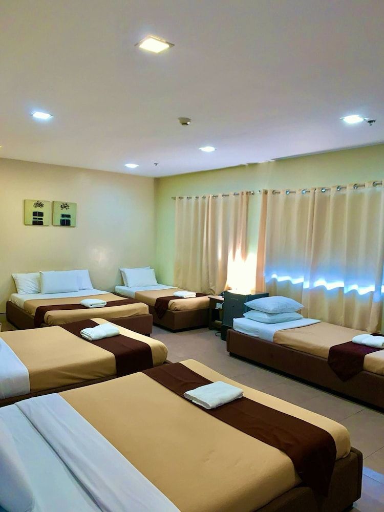 undefined Grande Vista Hotel 7