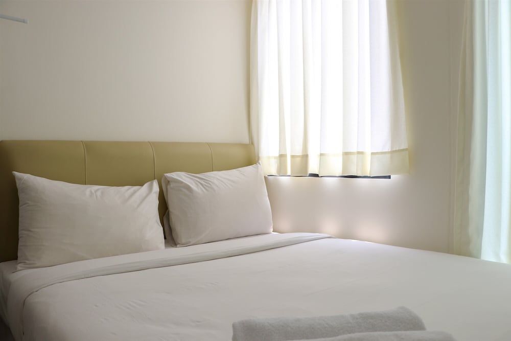 Studio, 2 Bedrooms