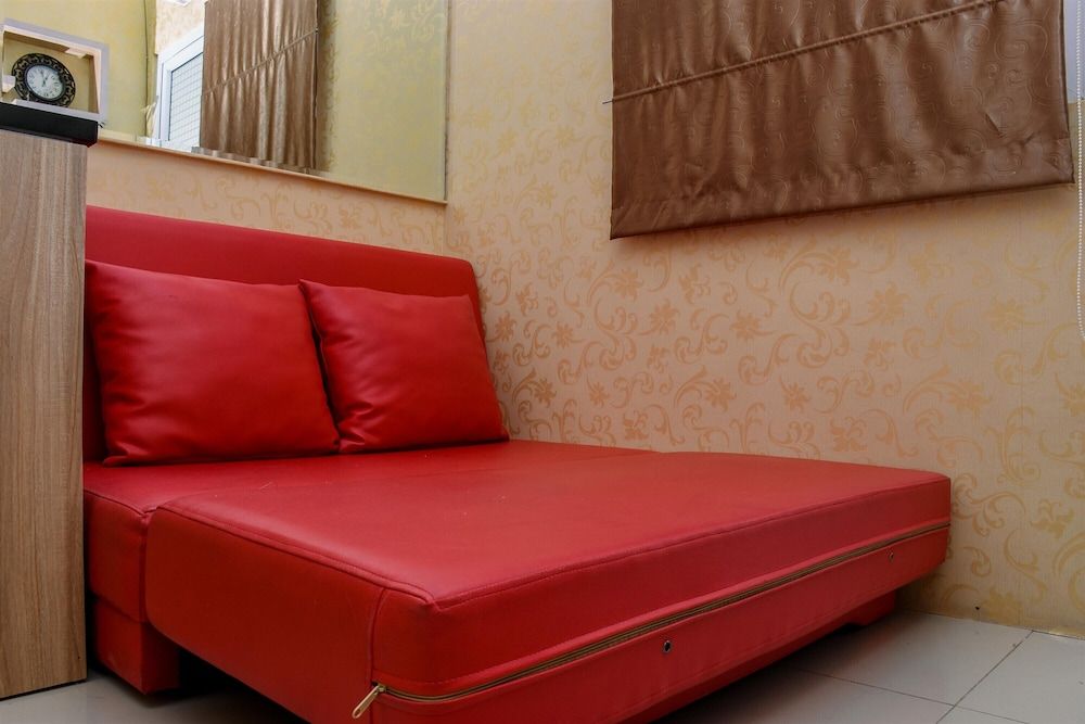 undefined Comfortable And Strategic 2Br At Green Pramuka City Apartment 9