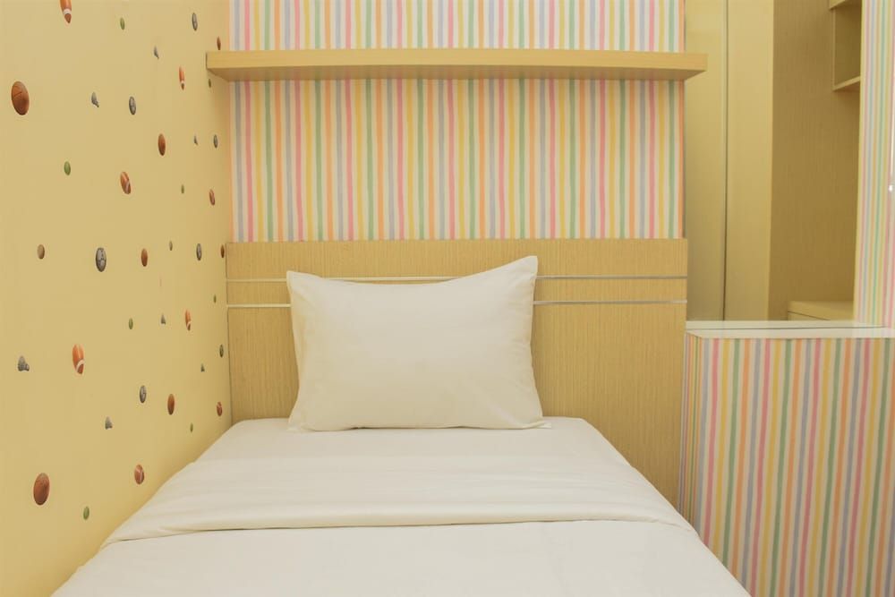 undefined Comfortable And Strategic 2Br At Green Pramuka City Apartment 7