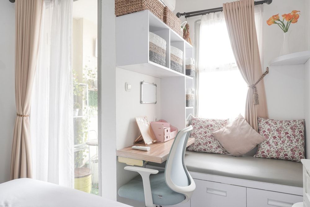 undefined Fancy And Nice Studio At Belmont Residence Puri Apartment 10