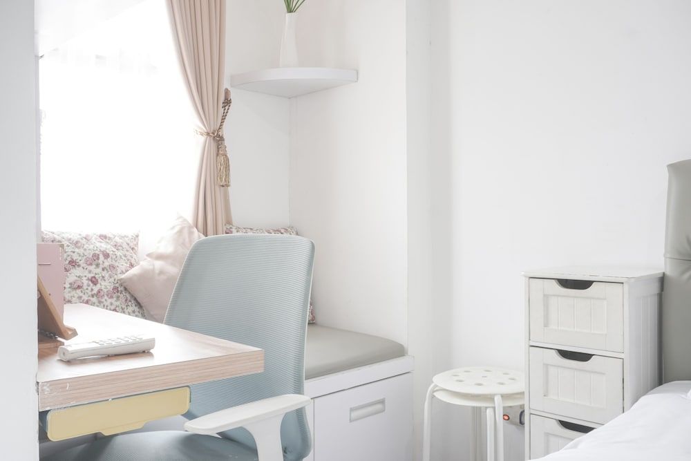 undefined Fancy And Nice Studio At Belmont Residence Puri Apartment