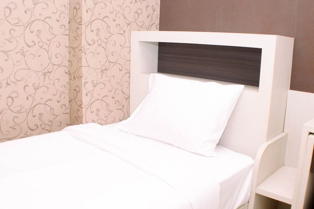 undefined Nice And Strategic 2Br At Green Pramuka City Apartment 6